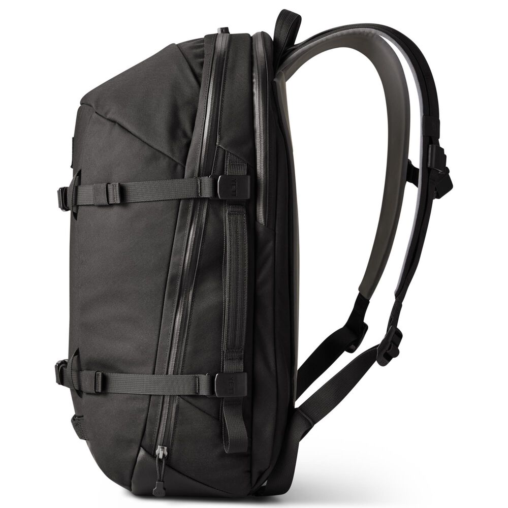 YETI Crossroads 27L Backpack in Black, , large