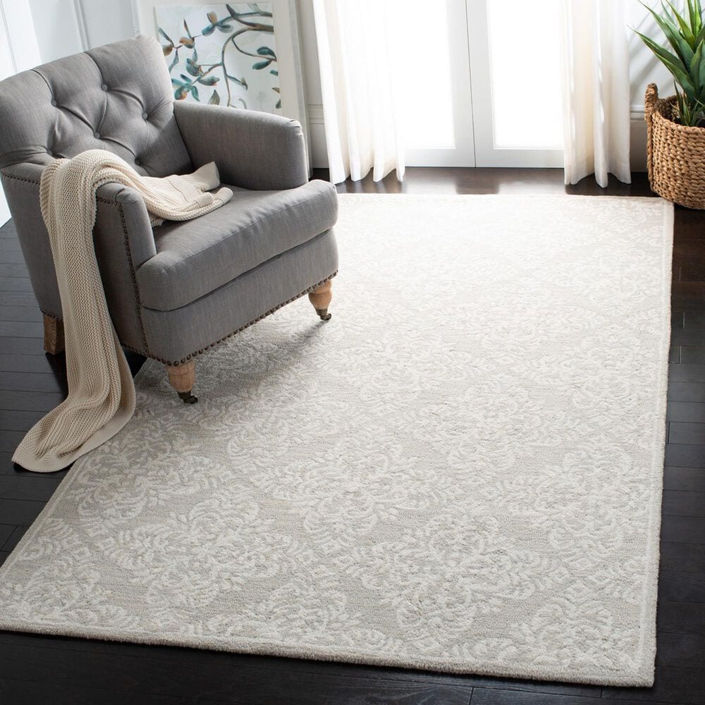 Safavieh Micro-Loop Damask 5&#39; x 8&#39; Silver and Ivory Area Rug, , large