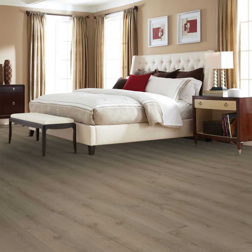 Quick Step Colossia Planks Ashen Oak 9.5" x 80" Laminate, , large