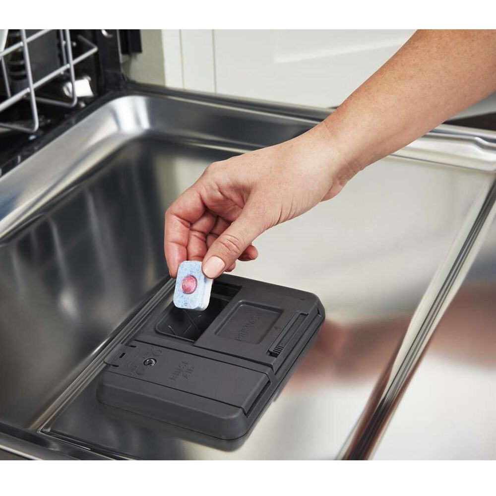 Maytag 24" BuiltIn Pocket Handle Dishwasher with 50 Decibel in