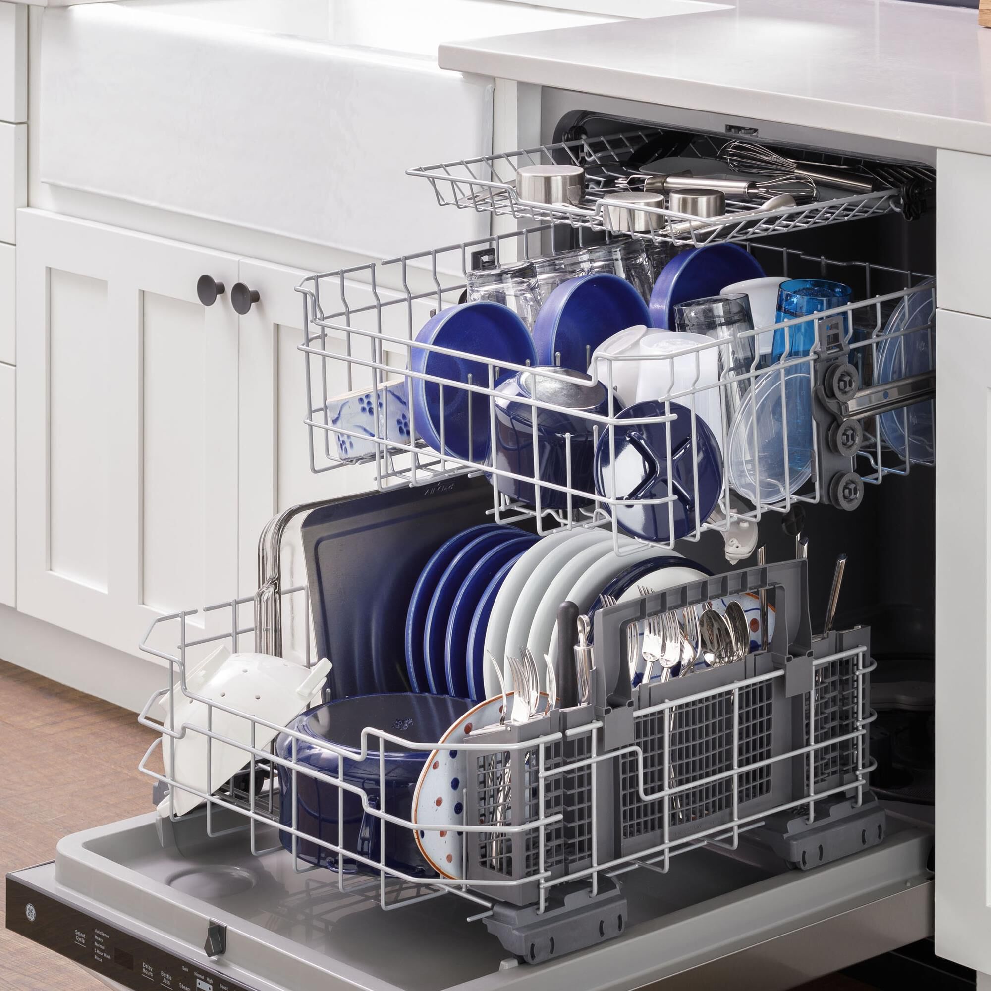 GE Appliances 24
