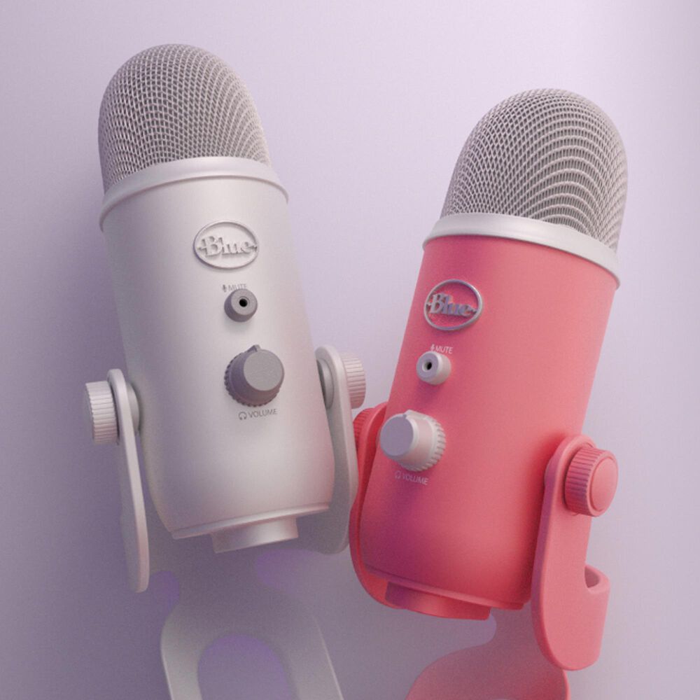 Blue Aurora Yeti Wired Microphone in Pink Dawn