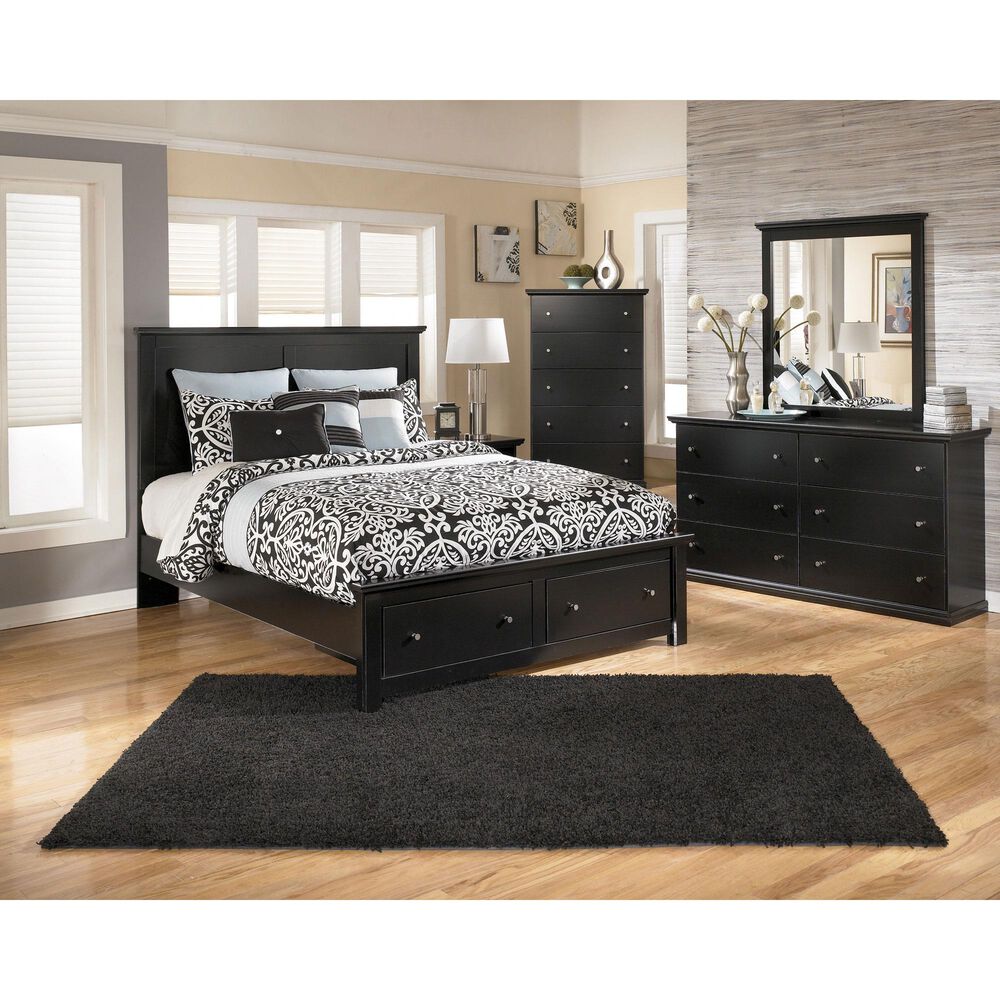 Ashley Maribel 5 Drawer Chest in Black, , large
