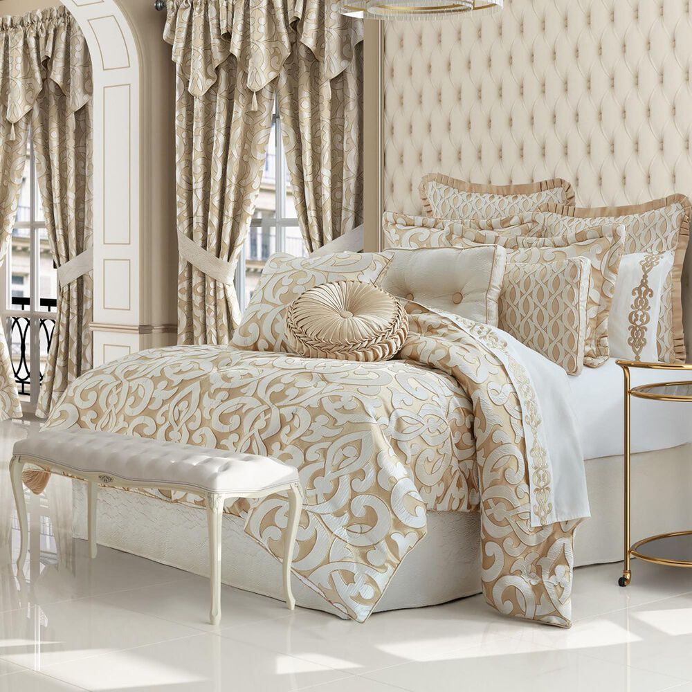 J. Queen New York La Boheme 4-Piece Queen Comforter Set in Gold, , large
