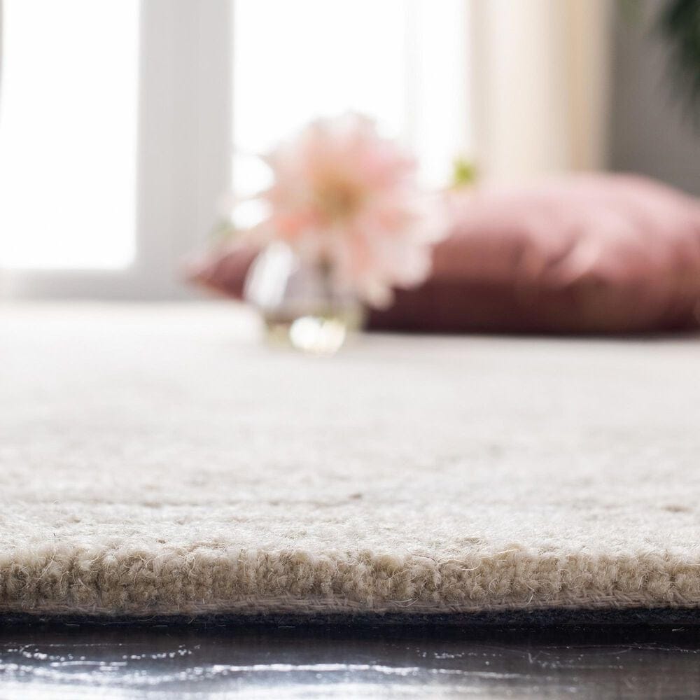Safavieh Micro-Loop 4&#39; x 6&#39; Beige and Gray Area Rug, , large