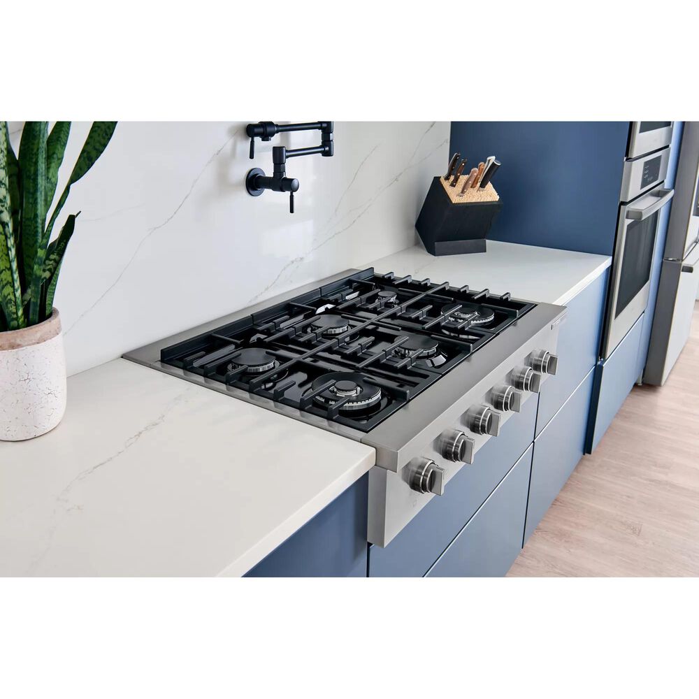 Bosch 36" Gas Cooktop with 6 Burners in Stainless Steel Nebraska