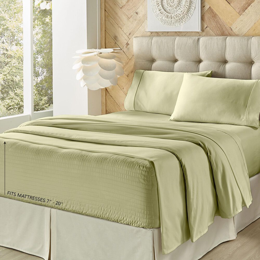 J. Queen New York Royal Fit 3-Piece Twin Sheet Set in Sage, , large