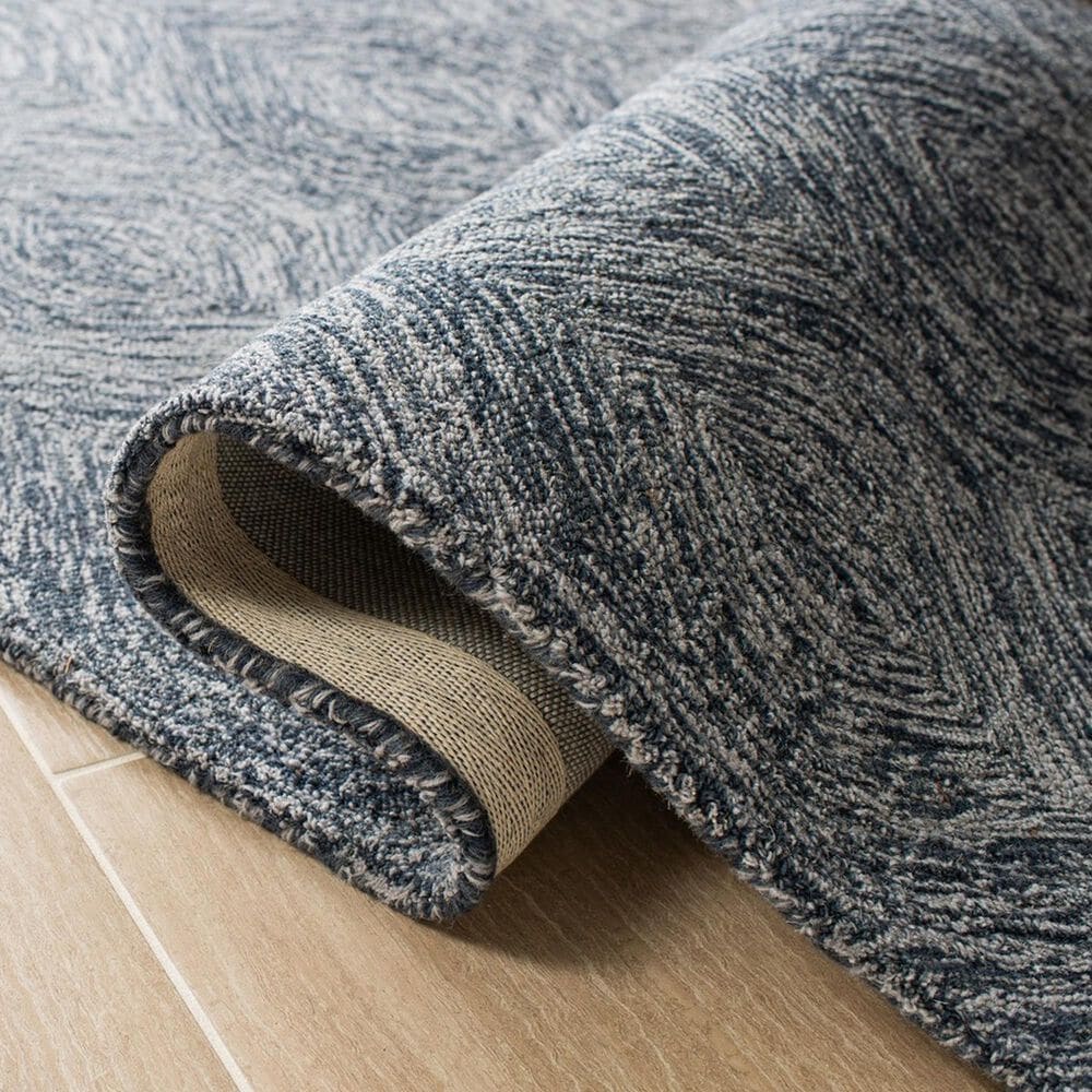 Safavieh Micro-Loop Transitional 5&#39; x 8&#39; Grey and Ivory Area Rug, , large