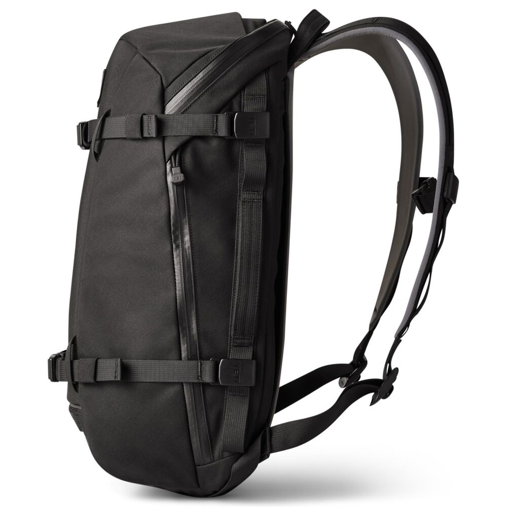 YETI Crossroads 22L Backpack in Black, , large