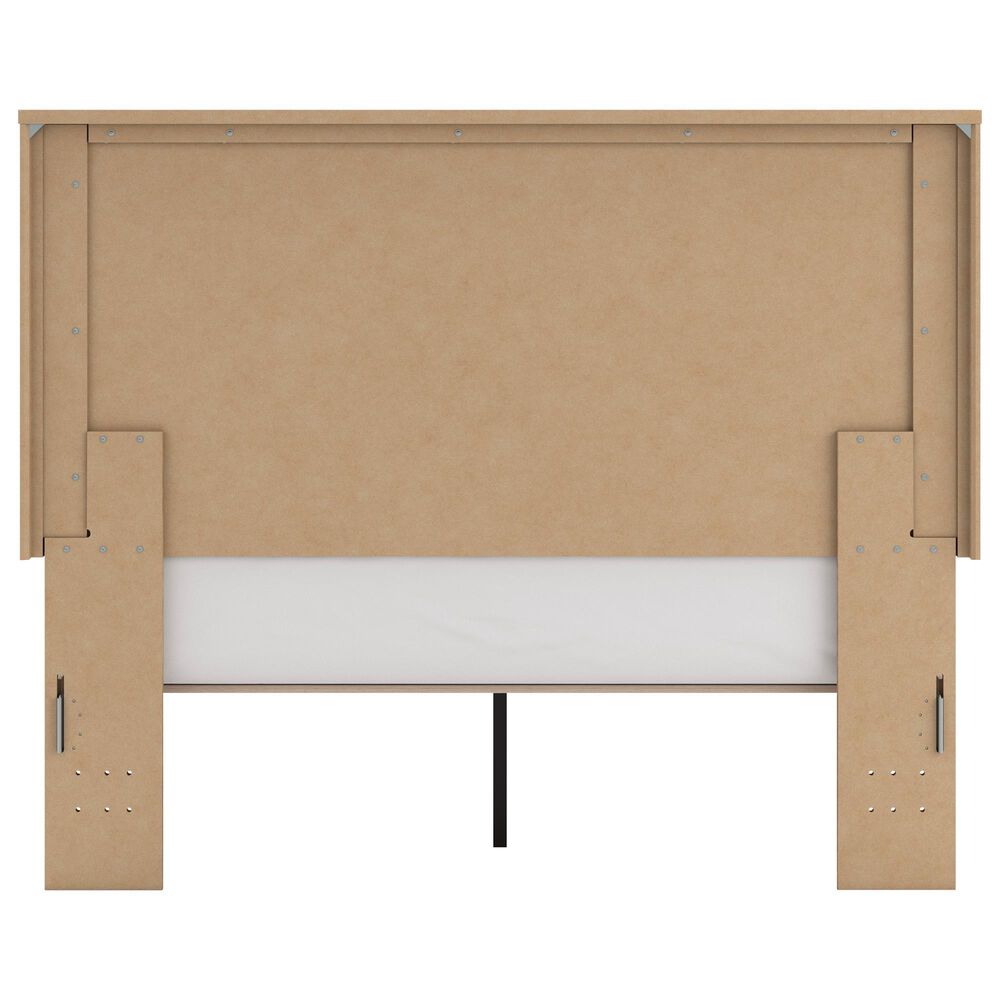 Ashley Gramburg 3 Piece Queen Platform Panel Bedroom Set in Warm Brown, , large