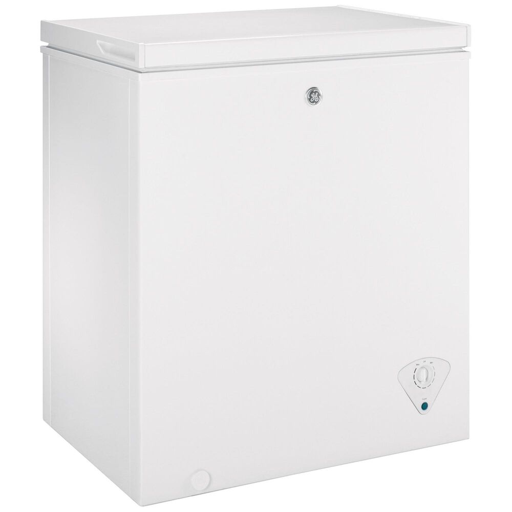 GE 5-cu ft Chest Freezer (White) at