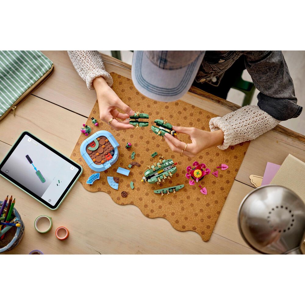 LEGO Botanicals Flowering Cactus Building Set, , large