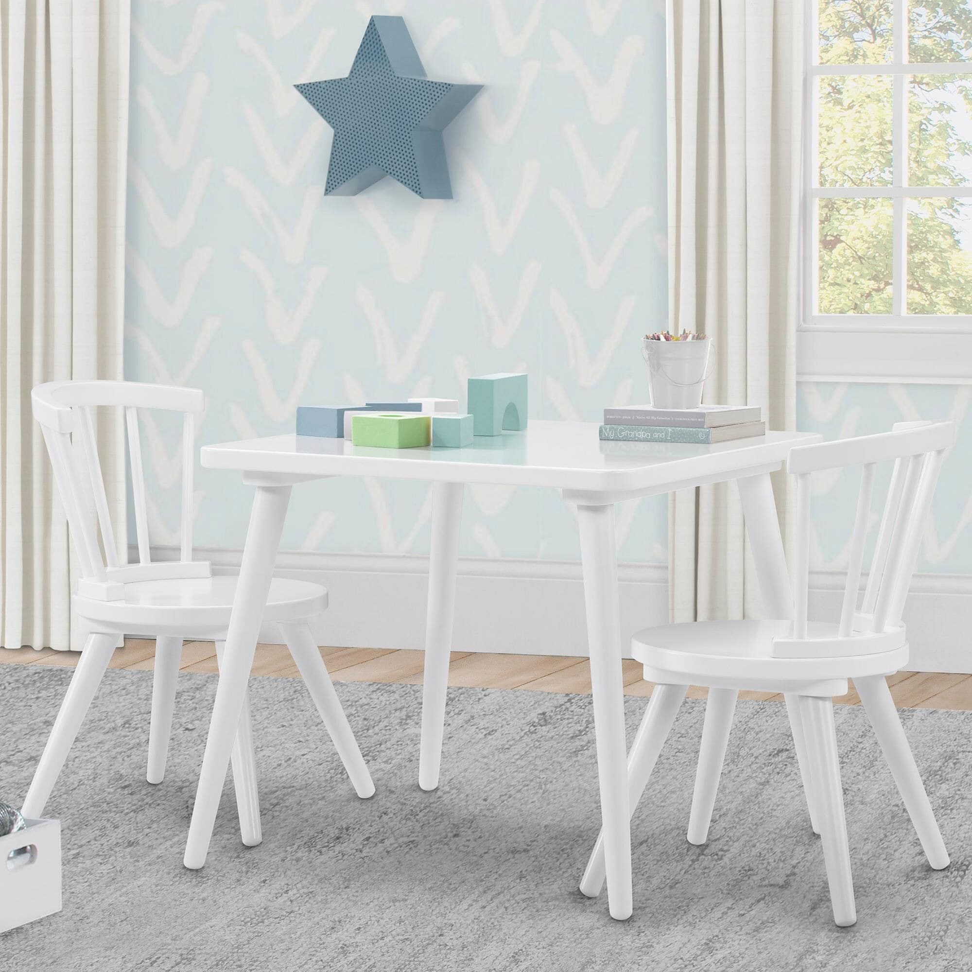 Delta windsor table and sale chairs aqua