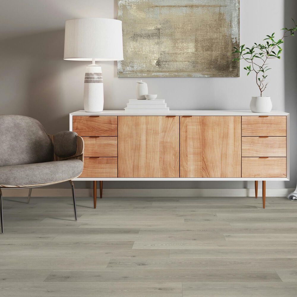Mohawk Hampton Villa Sunshower Oak 8&quot; x 47&quot; Laminate, , large