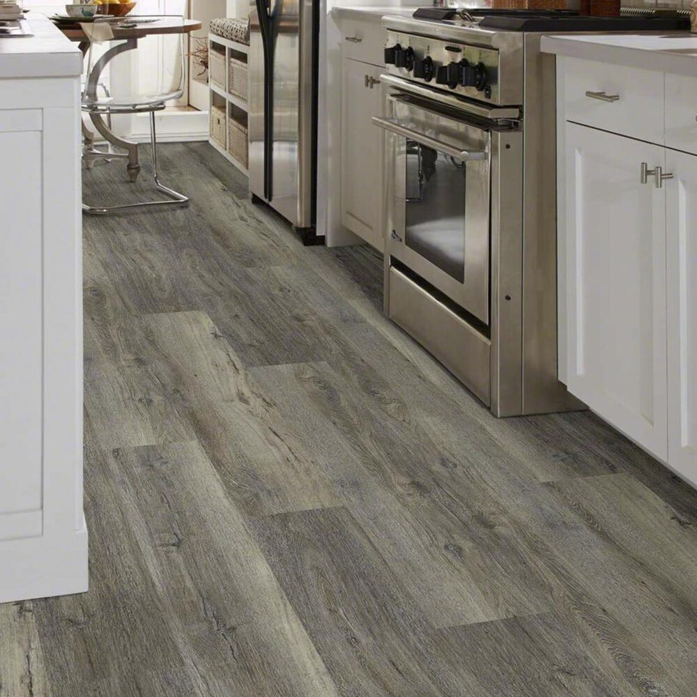 Shaw Heritage Silver Oak 9" x 59" Luxury Vinyl Plank 21.79sf NFM