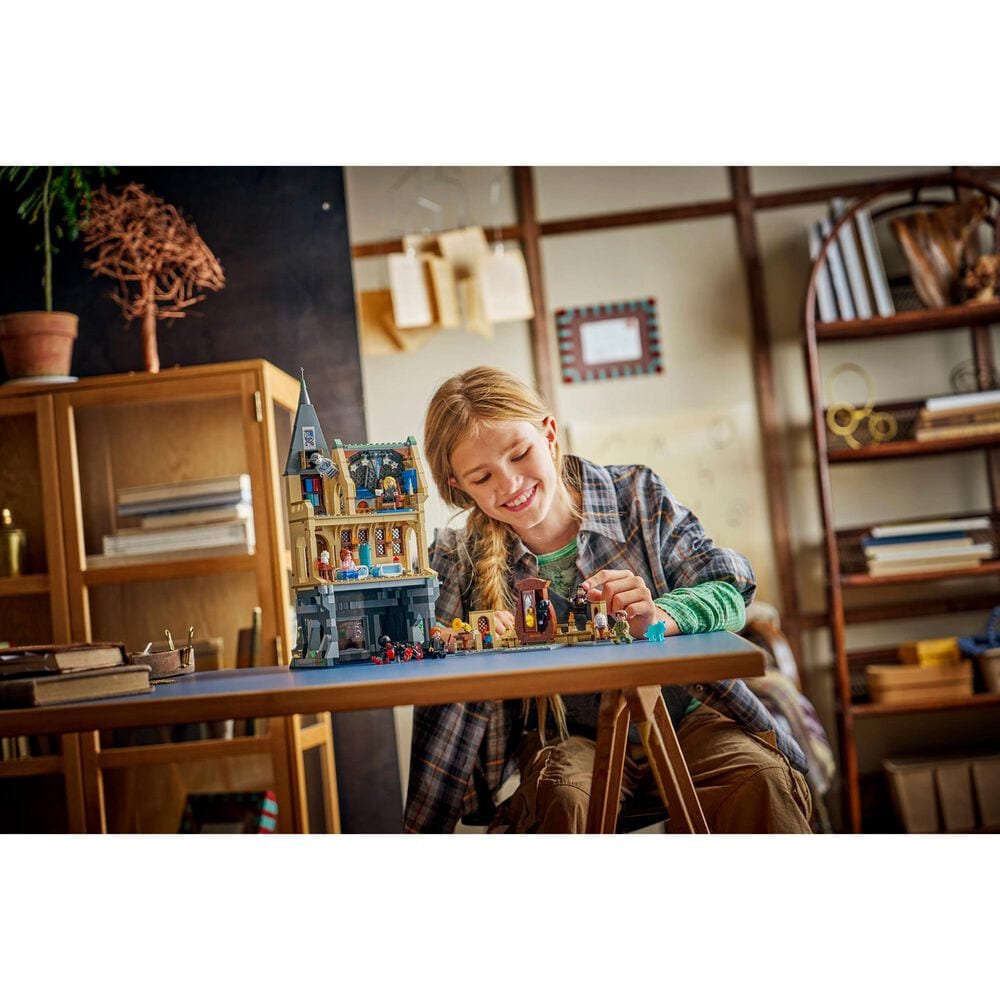 LEGO Harry Potter Hogwarts Castle - Hospital Wing Building Set, , large