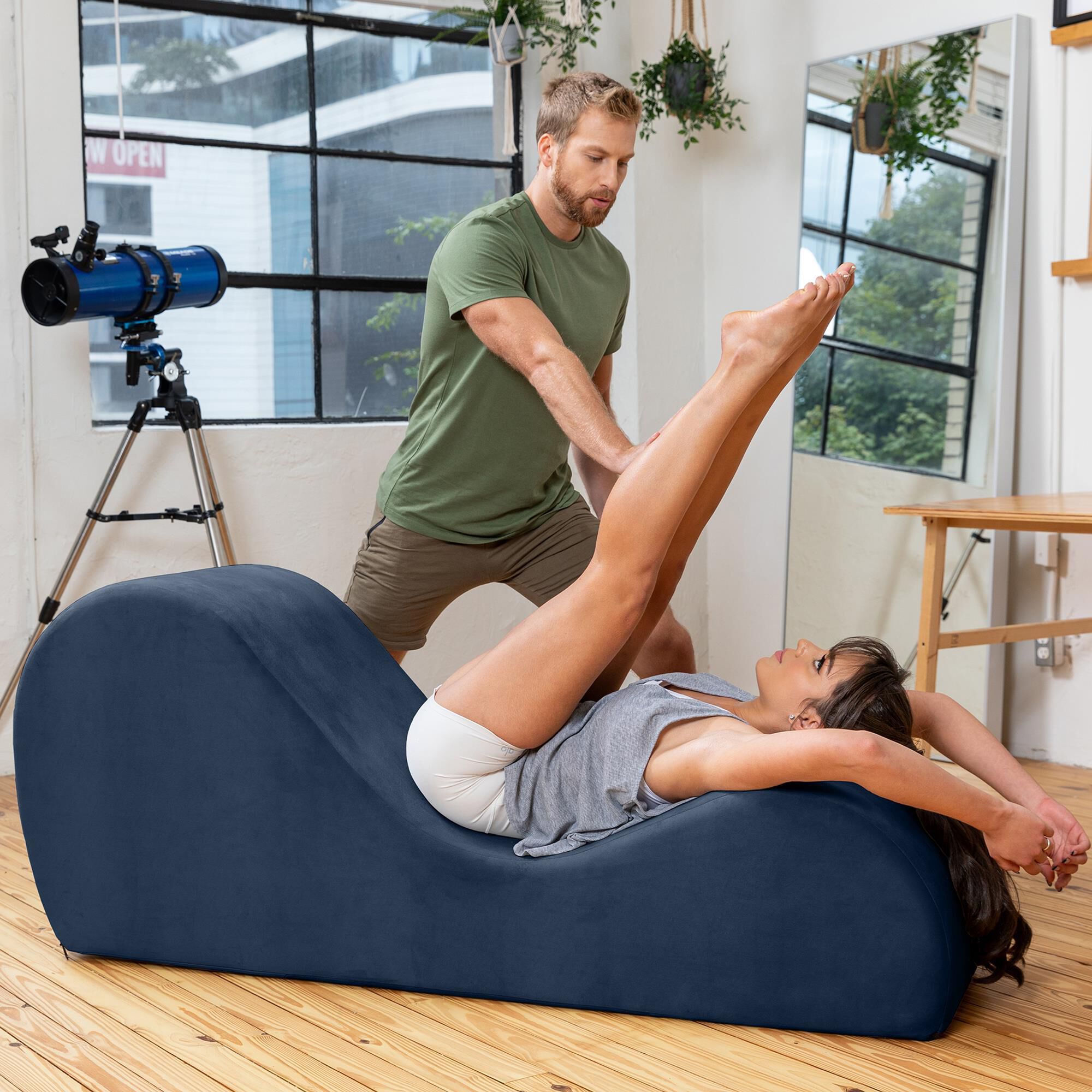 Jaxx Avana Chaise Lounge Yoga Chair in Ink Blue Velvet NFM