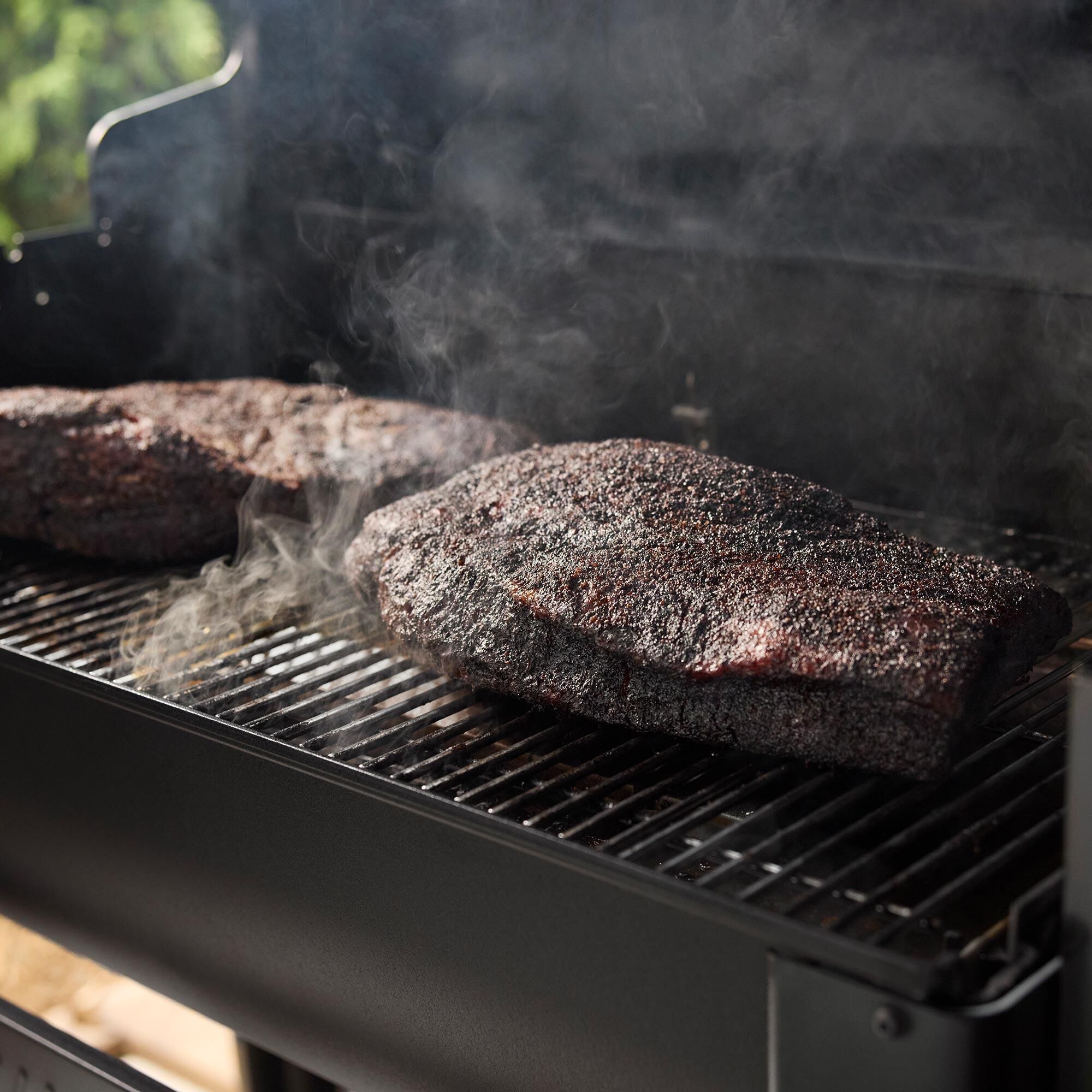 Weber Smoque XL Wood Pellet Grill in Black