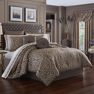 J. Queen New York Astoria 4-Piece Queen Comforter Set in Mink, , large