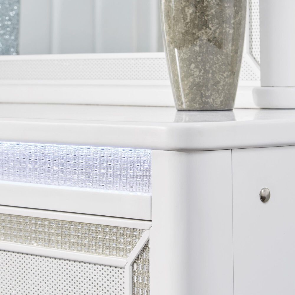 Millenium Chalanna 6-Drawer Dresser in White, , large