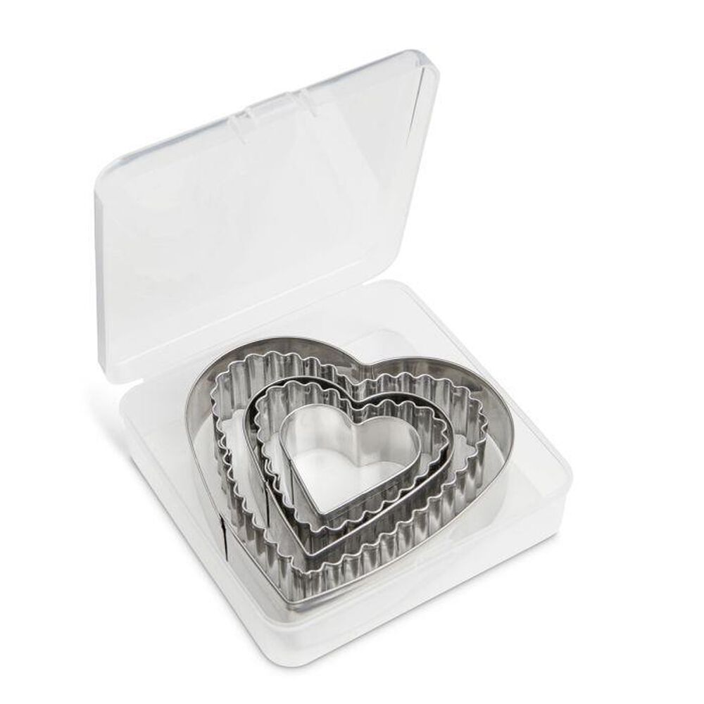 Mrs. Anderson"s 5-Piece Baking Heart Cutter with Storage Container in Stainless Silver, , large
