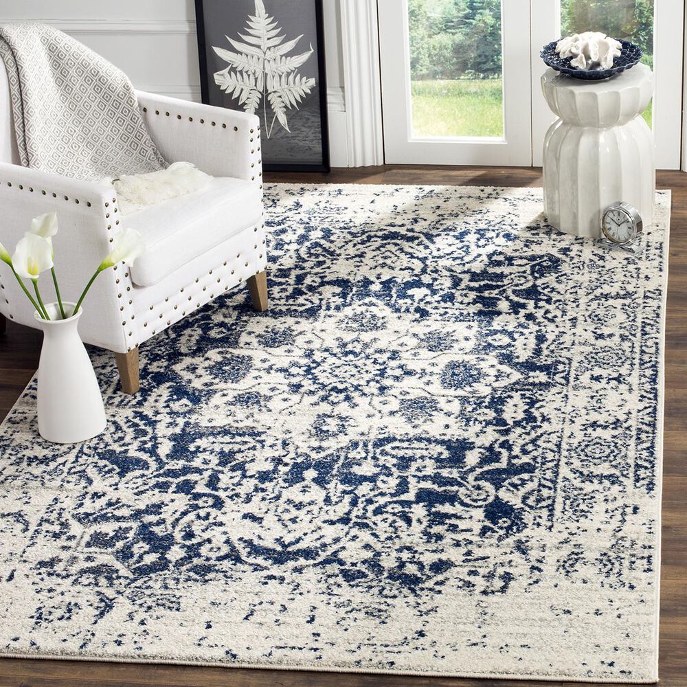 Safavieh Madison MAD603D-5 5&#39;1&quot; x 7&#39;6&quot; Cream/Navy Area Rug, , large