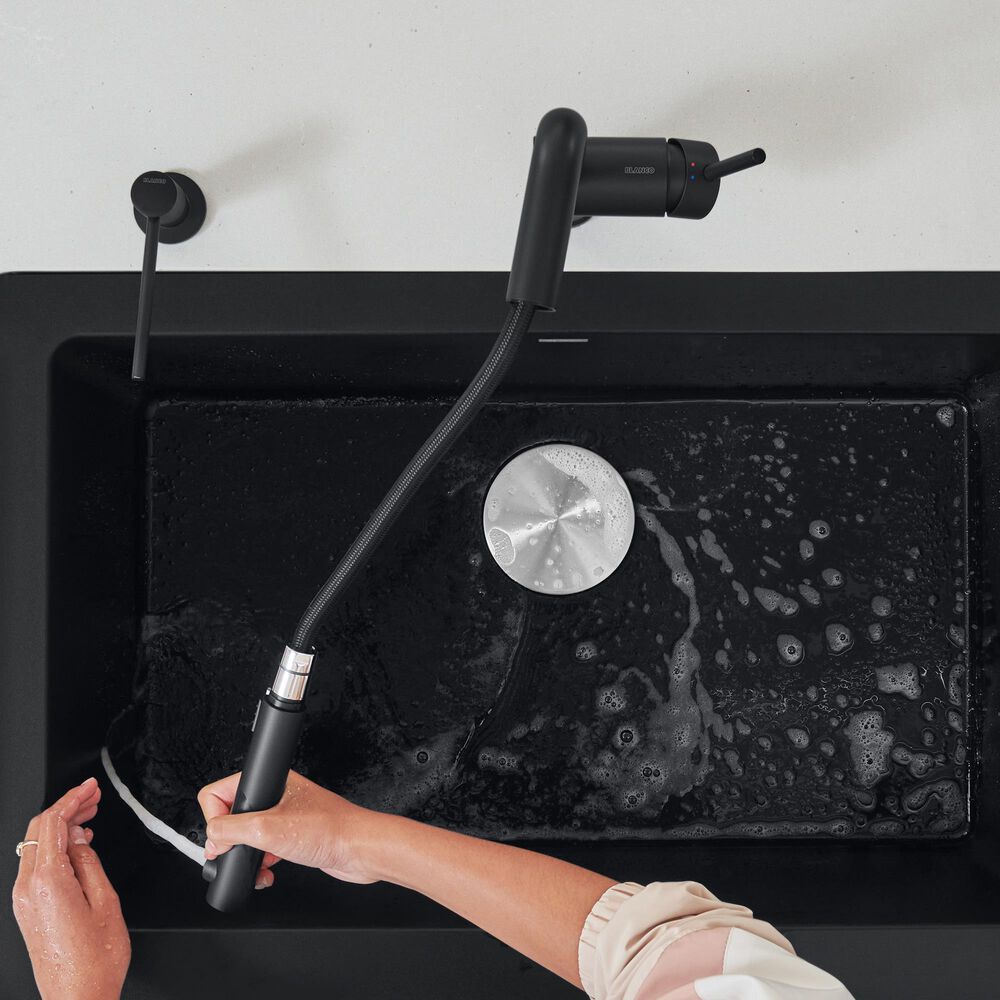 Blanco Linus 1.5 GPM Low-Arc Pull-Out Kitchen Faucet in Coal Black, , large