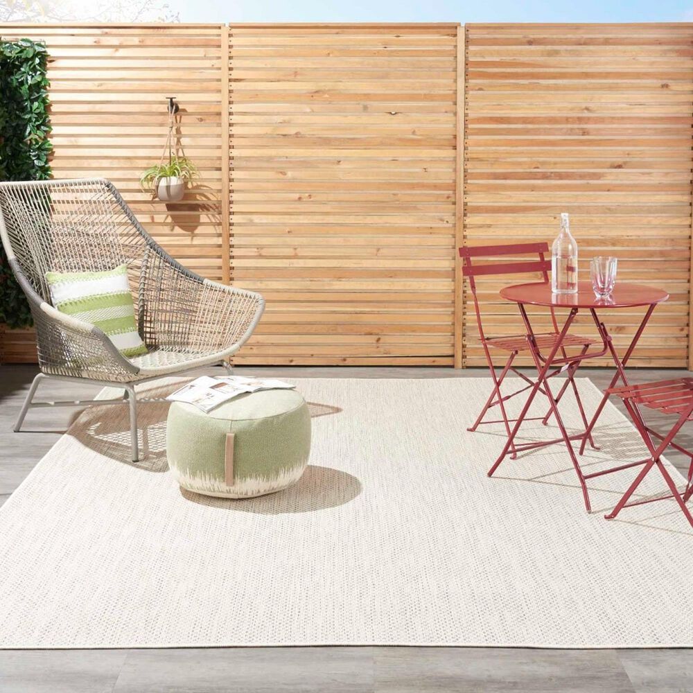 Nourison Courtyard Ivory and Silver 7&#39; x 10&#39; Indoor/Outdoor Area Rug, , large