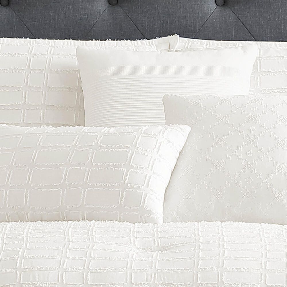 Hallmart Collectibles Kensington 6-Piece King Comforter Set in White, , large