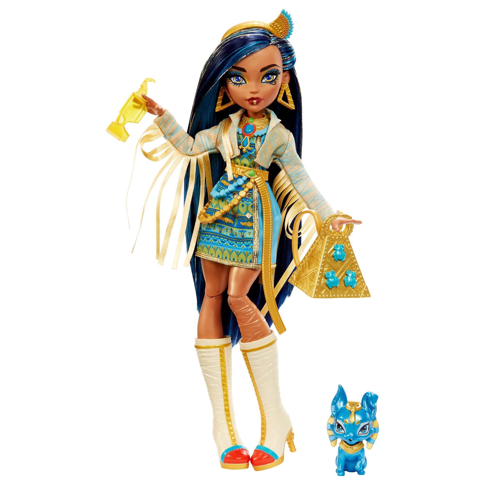 Monster High Cleo De Nile Doll with Pet and Accessories in Blue