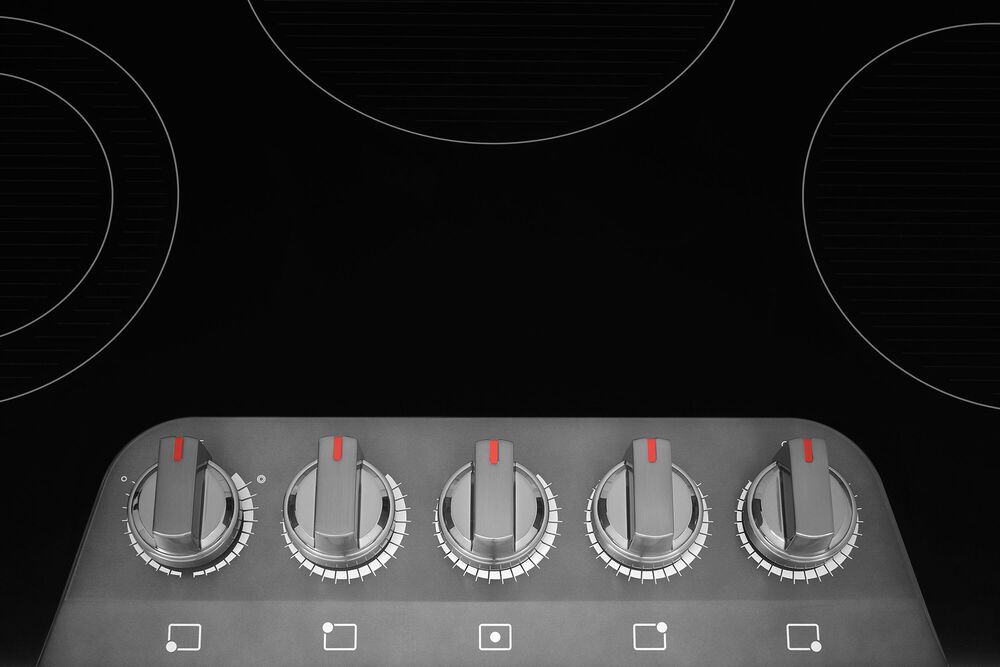 Frigidaire Gallery 30" Electric Cooktop with 5 Element in Black Stainless Steel, , large