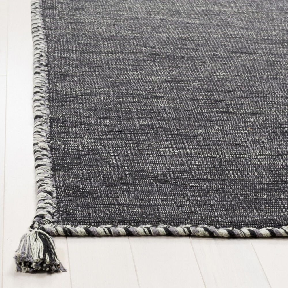 Safavieh Montauk 2&#39;3&quot; x 7&#39; Grey and Black Runner, , large