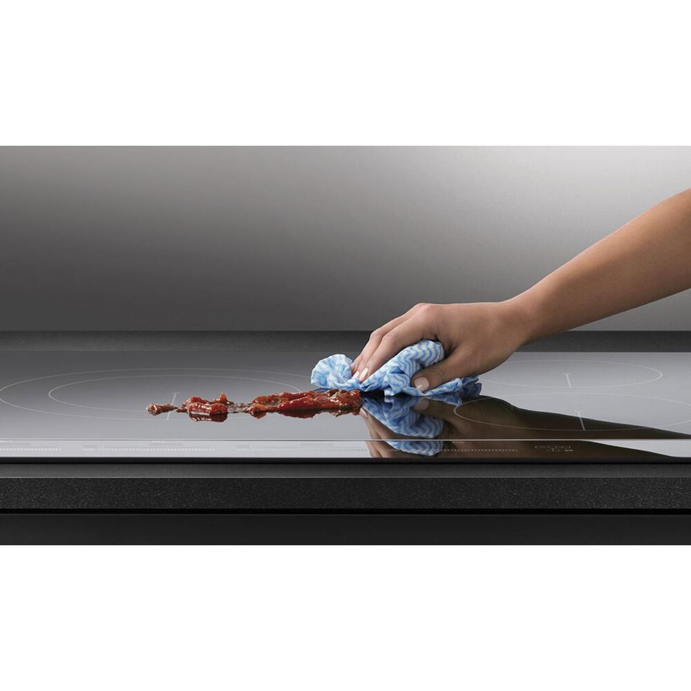Fisher &amp; Paykel 30&quot; Induction Cooktop with 4-Zone in Black, , large