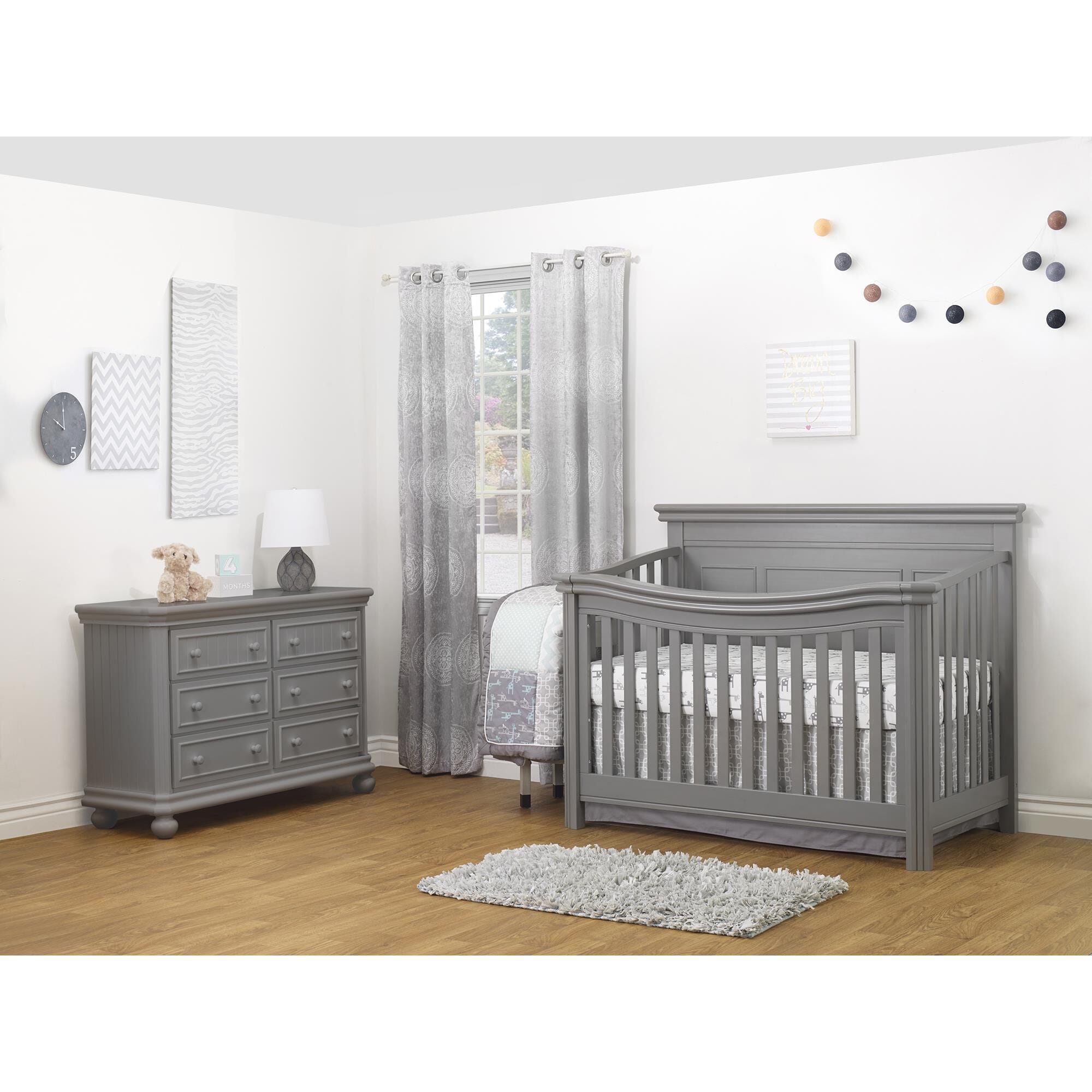 Sorelle store grey crib