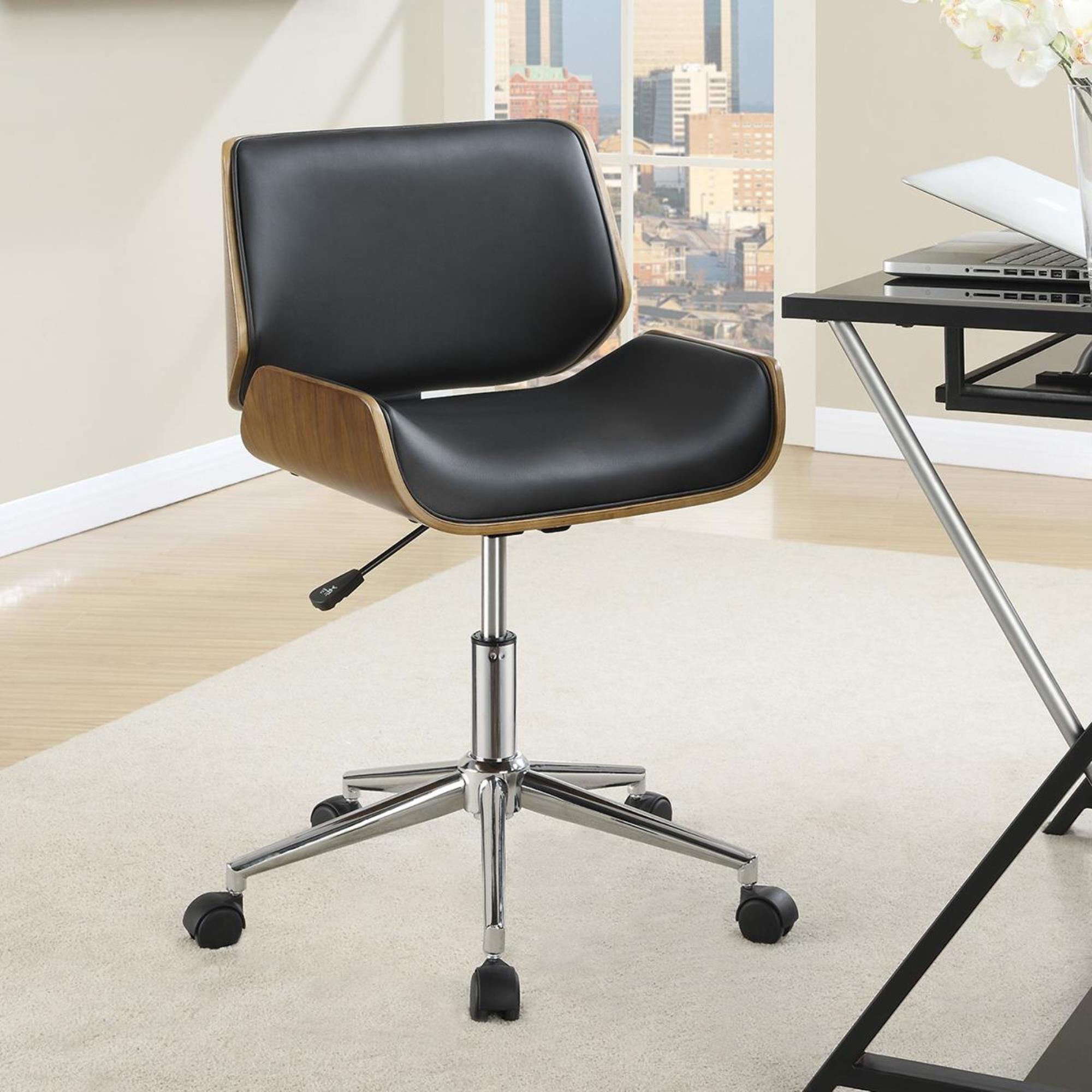 Leatherite chair online