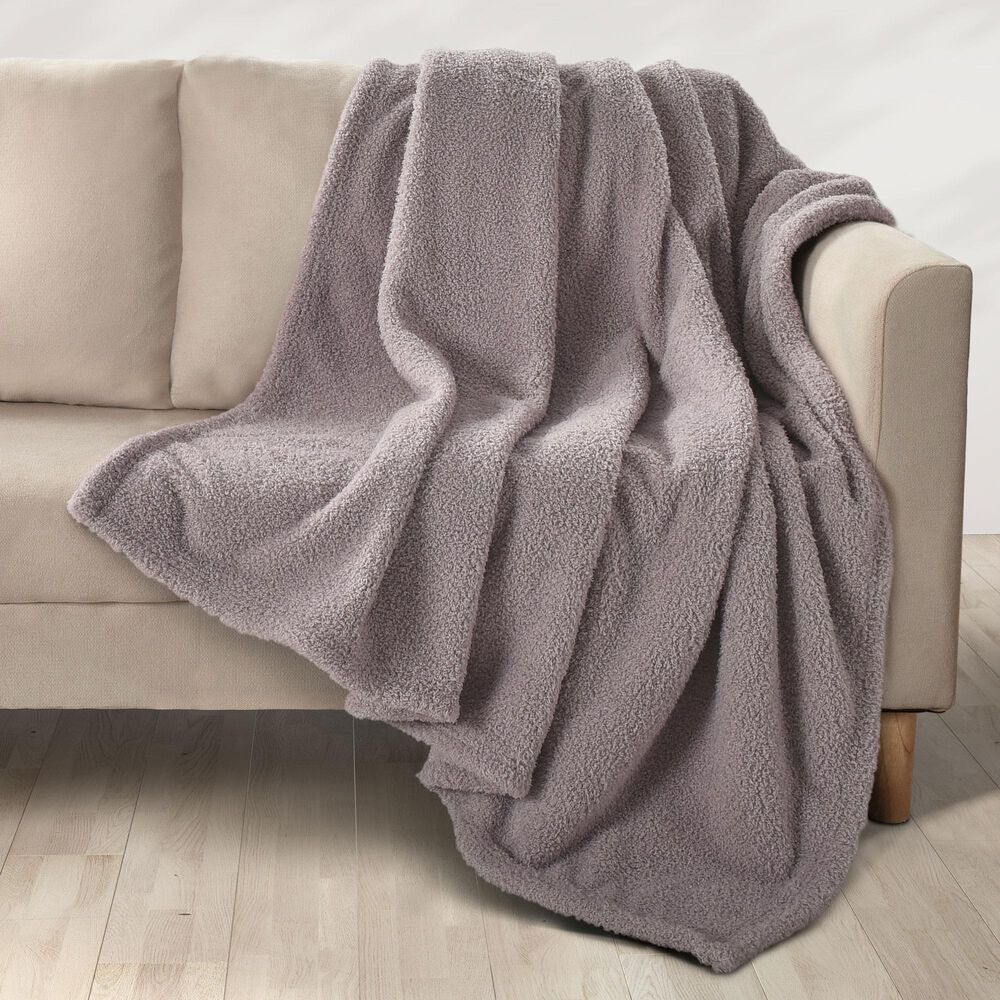 J. Queen New York Cozy 50&quot; x 70&quot; Throw in Lavender, , large