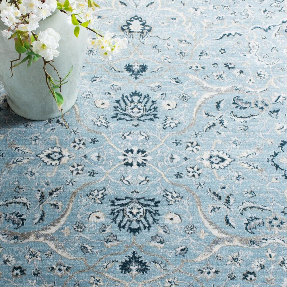 Safavieh Isabella  4&#39; x 6&#39; Light Blue and Cream Area Rug, , large