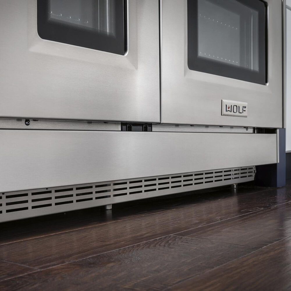 Wolf 48" Freestanding Gas Range Nebraska Furniture Mart