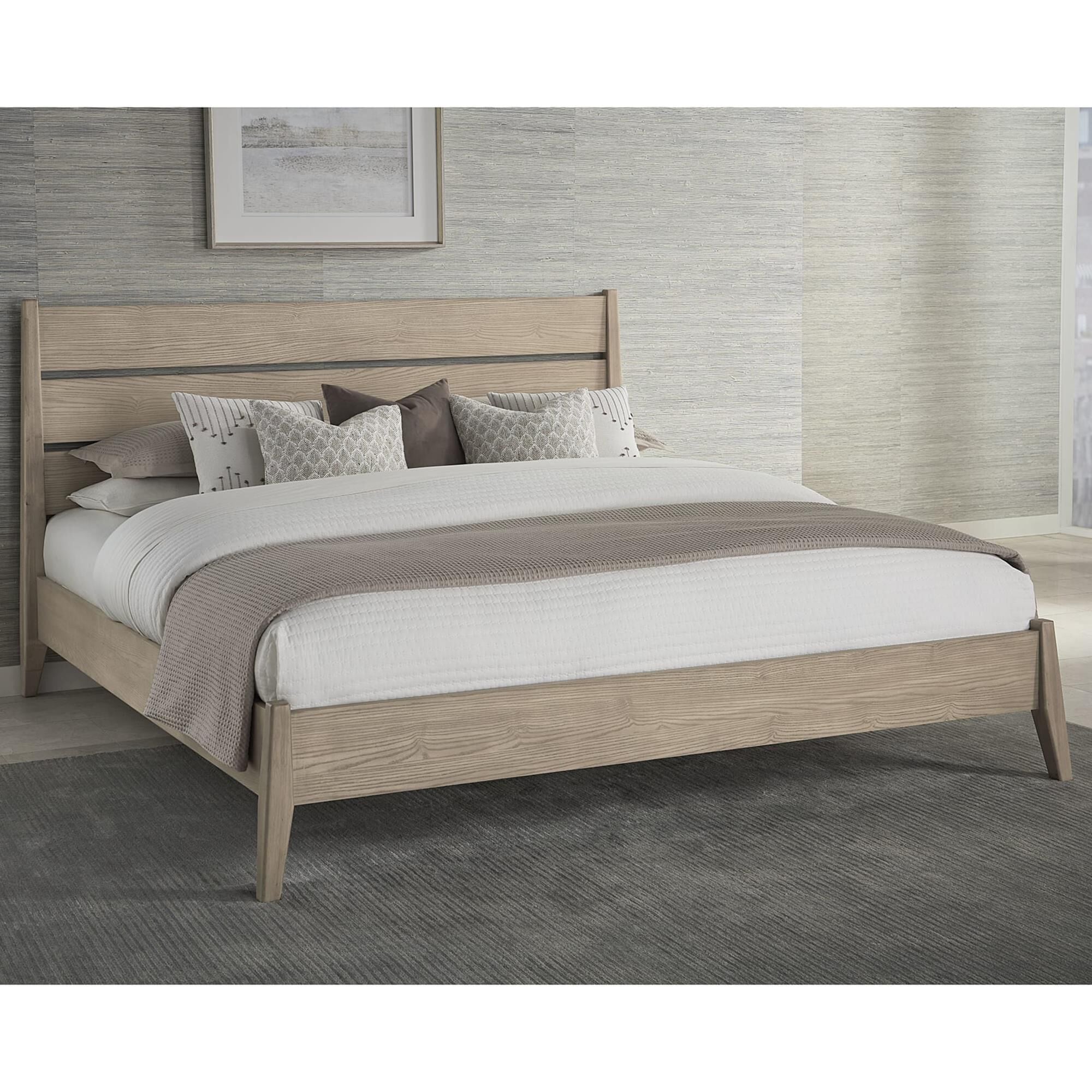 Urban Home Sumire Queen Platform Bed in Ginger