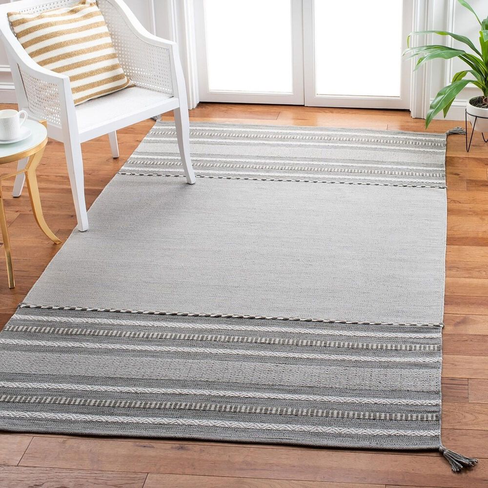 Safavieh Montauk MTK215F 6&#39; x 9&#39; Grey and Ivory Area Rug, , large