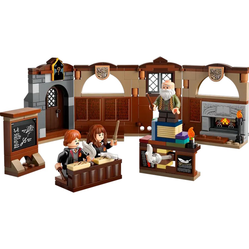LEGO Harry Potter Hogwarts Castle Charms, , large