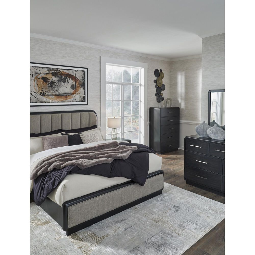 Millenium Rowanbeck 5-Drawer Chest in Black, , large