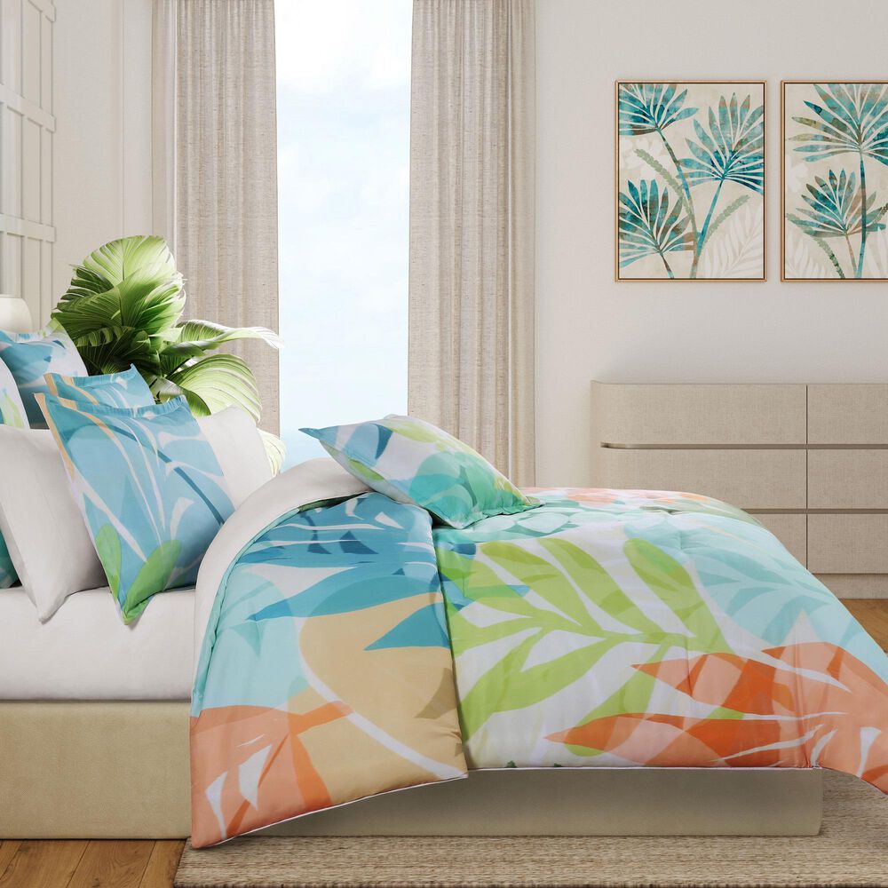 J. Queen New York Tiki 3-Piece Full/Queen Comforter Set in Green, , large