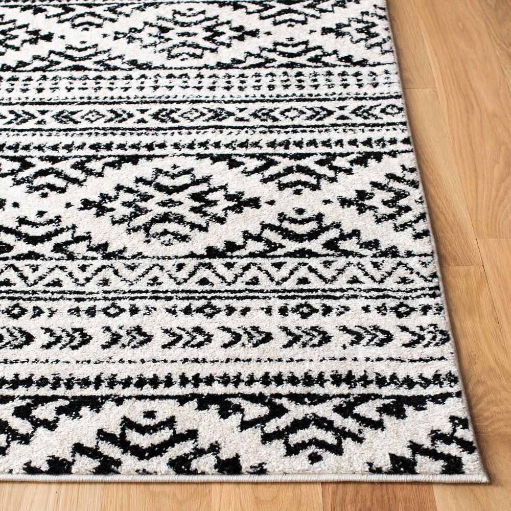 Safavieh Tulum TUL272B 5&#39;3&quot; x 7&#39;6&quot; Ivory and Black Area Rug, , large