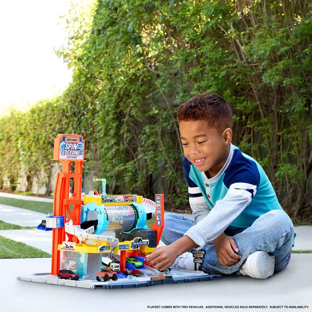 Matchbox Spin Cyclone Car Wash Playset in Multicolor, , large