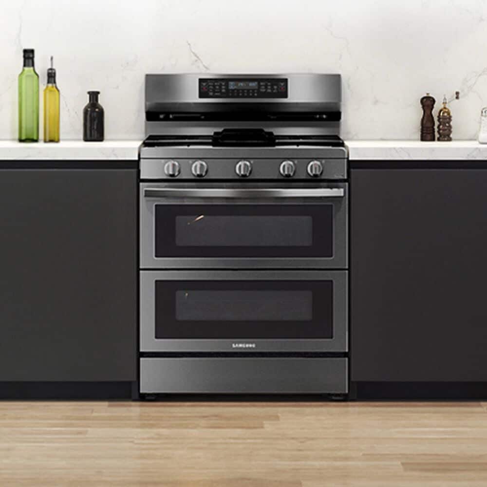 Samsung 6 Cu. Ft. Freestanding Gas Range in Black Stainless Steel, , large
