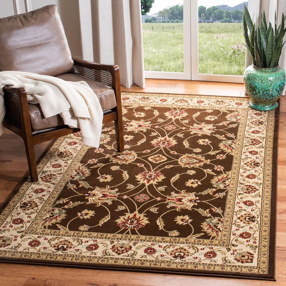 Safavieh Lyndhurst LNH553 6&#39;7&quot; x 9&#39;6&quot; Brown and Ivory Area Rug, , large