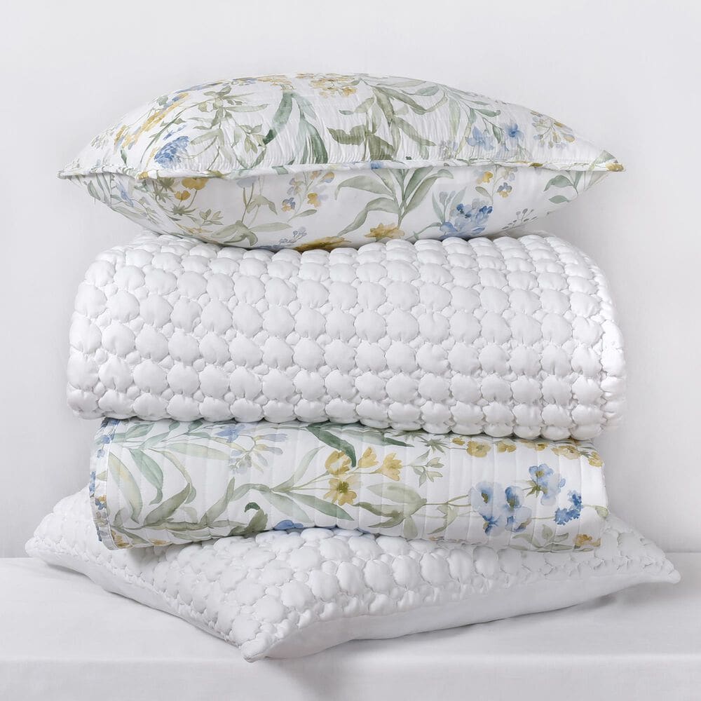 J. Queen Bold Cloud Puff 2-Piece Twin/Twin XL Quilt Set in White, , large