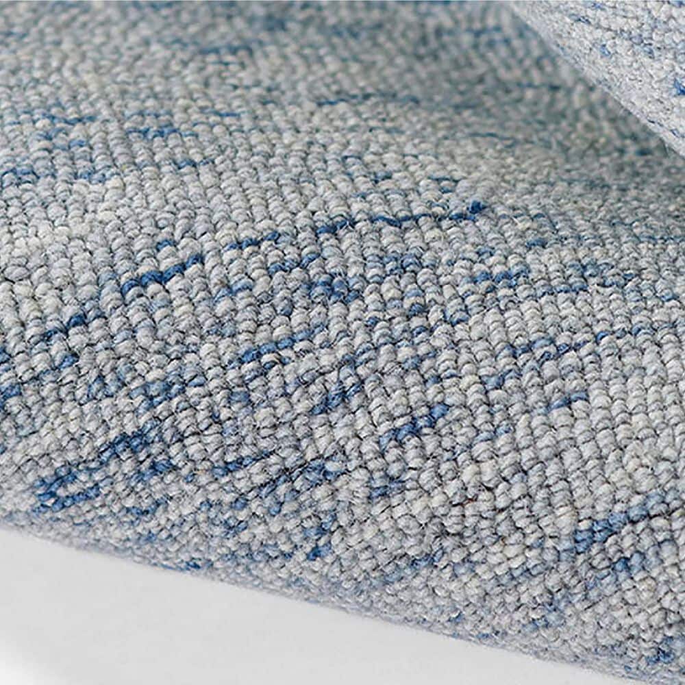 Momeni James 2&#39; x 3&#39; Light Blue Area Rug, , large