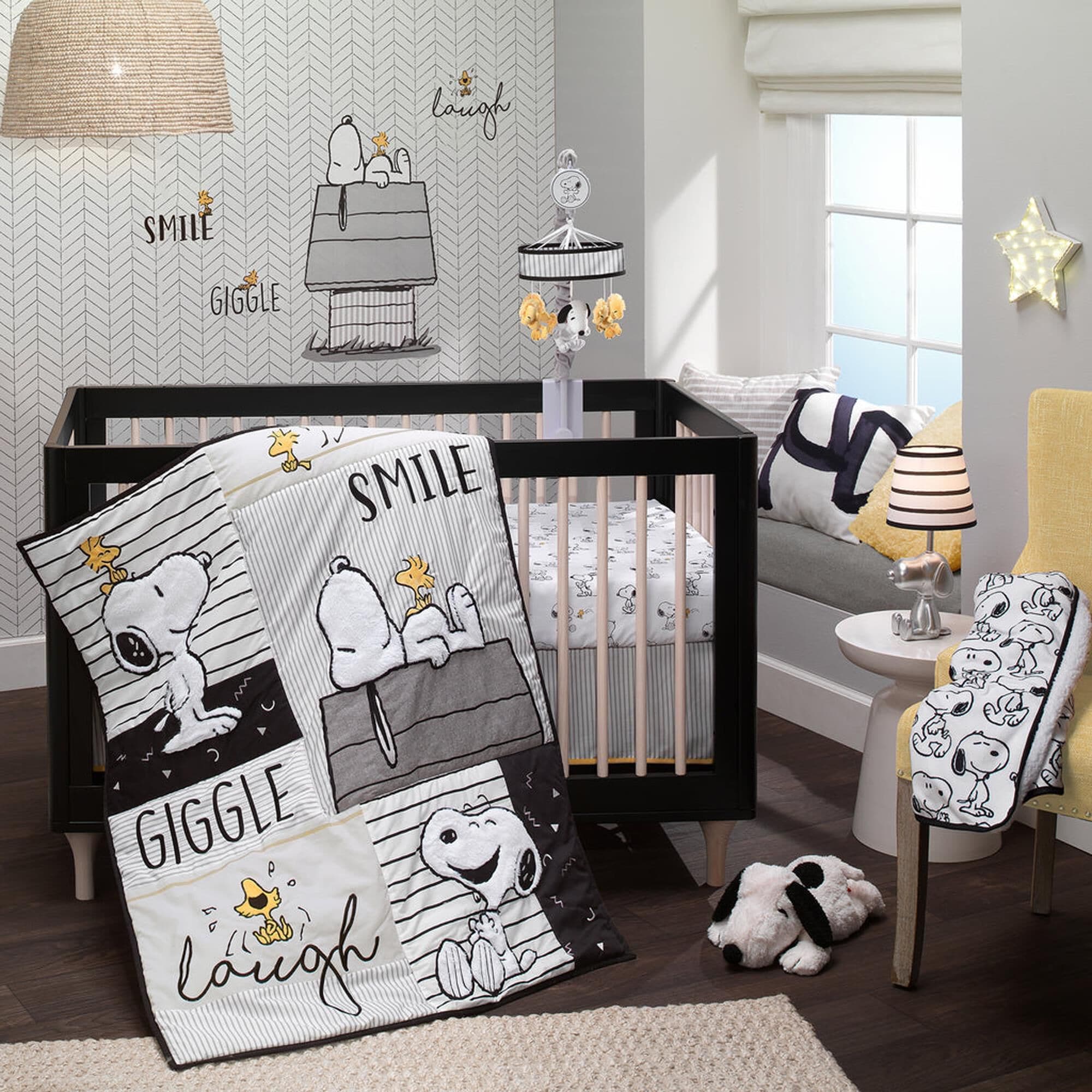 Lambs and Ivy Classic Snoopy 3 Piece Baby Crib Bedding Set in White Black and Gray NFM